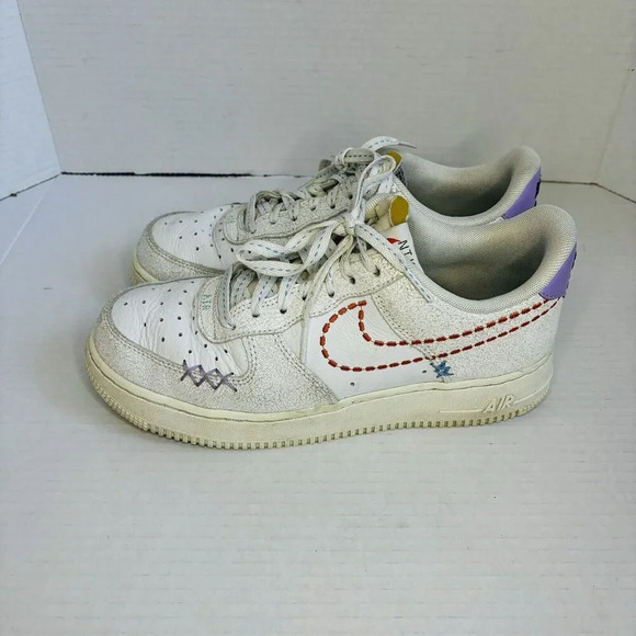 Nike Air Force 1 Low '07 SE Purple‎ White Retro OG Women's Size 8.5 DX2348-100 - Picture 1 of 5